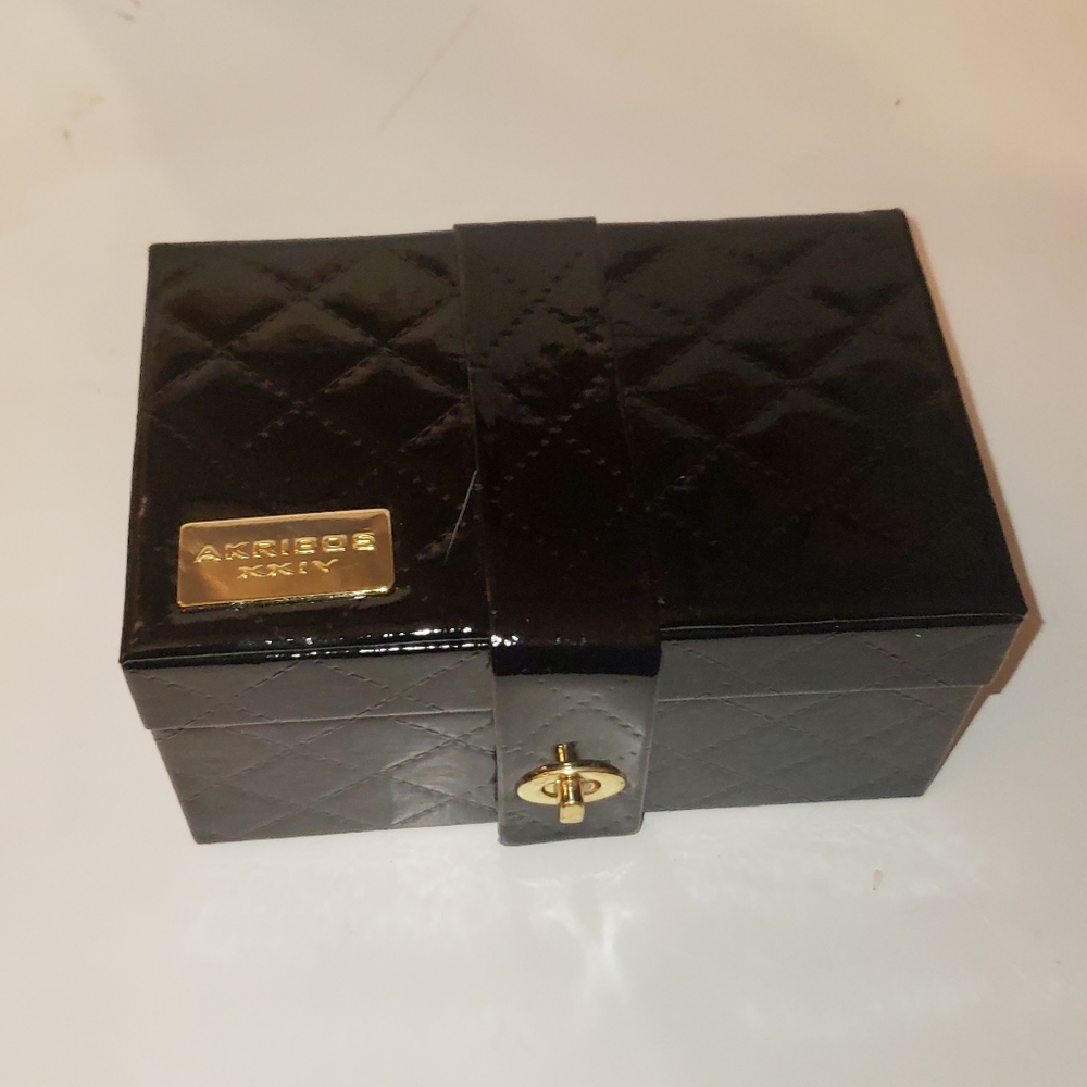 Akribos XXIV Jewelry Box - Picture 4 of 4